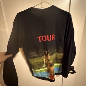 Yeezy tour T-shirt size medium